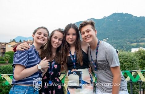 1 Suíça - TASIS, Leysin e Brillantmont - Inglês com Atividades e Passeios - Julho 2027